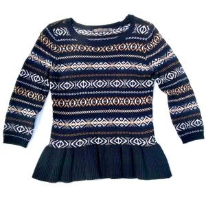 Outback Red Sweater Size:Medium